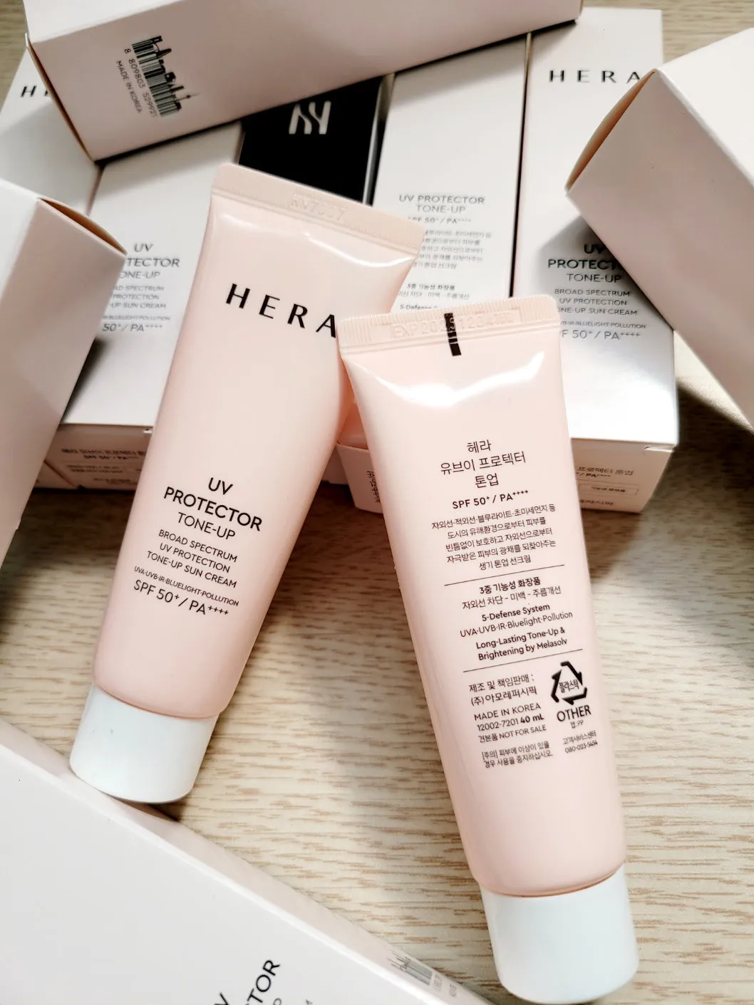 [genuine product]Made in Korea HERA UV PROTECTOR TONE-UP CREAM SPF 50 /PA     (40mlx5EA)(free shipping)