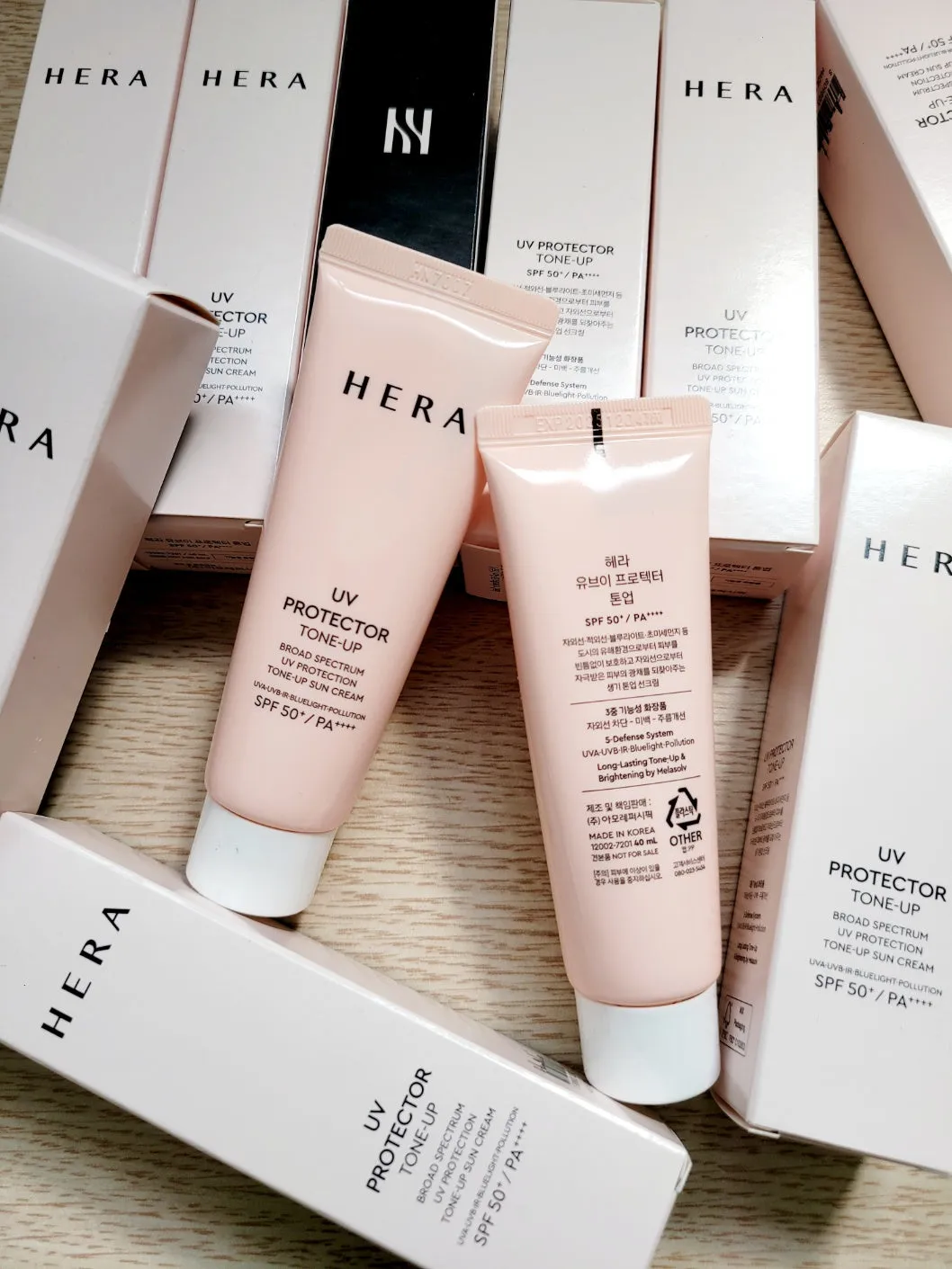[genuine product]Made in Korea HERA UV PROTECTOR TONE-UP CREAM SPF 50 /PA     (40mlx5EA)(free shipping)